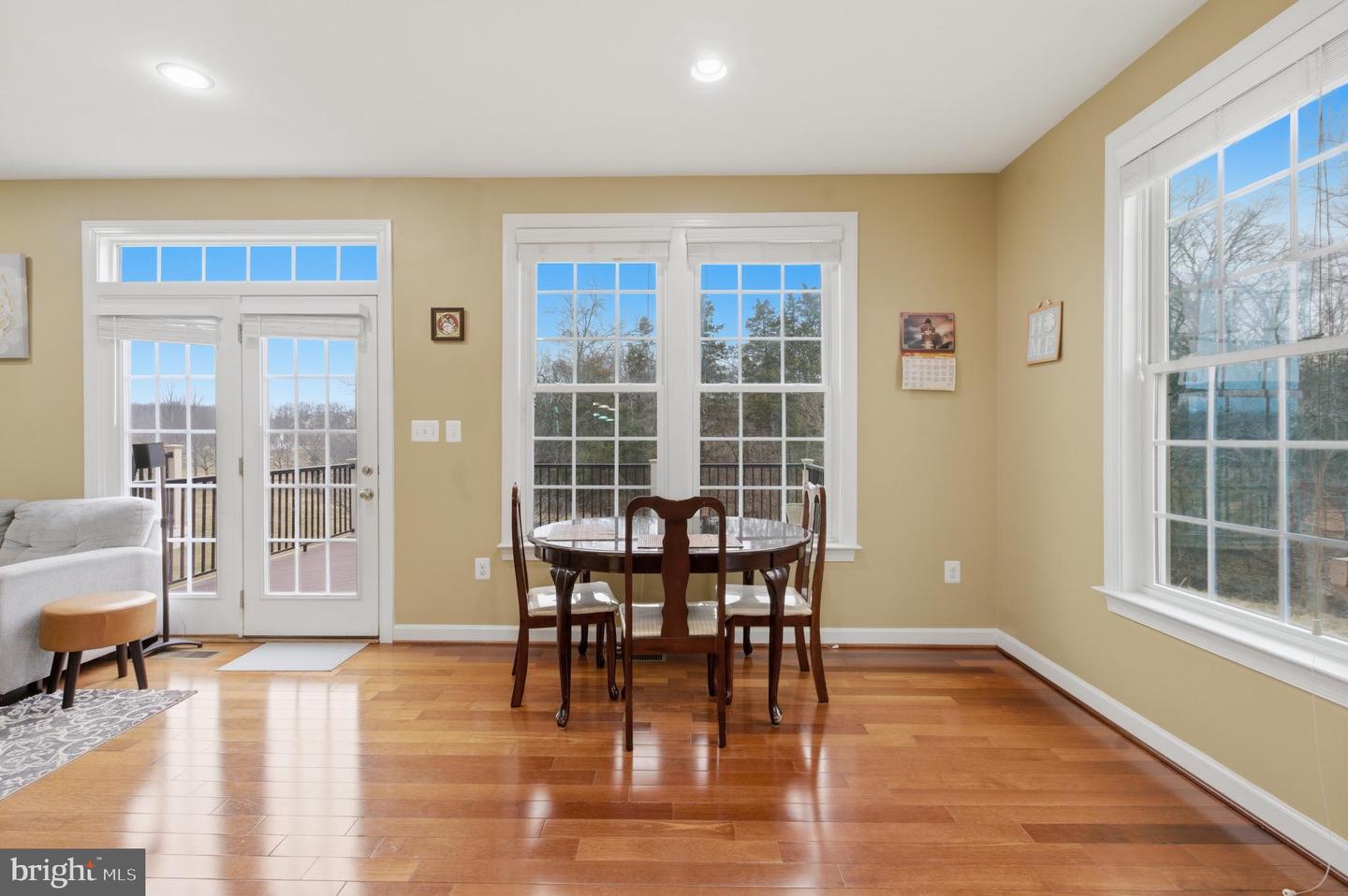 42634 OFFENHAM TER, CHANTILLY, Virginia 20152, 3 Bedrooms Bedrooms, ,3 BathroomsBathrooms,Residential,For sale,42634 OFFENHAM TER,VALO2116914 MLS # VALO2116914