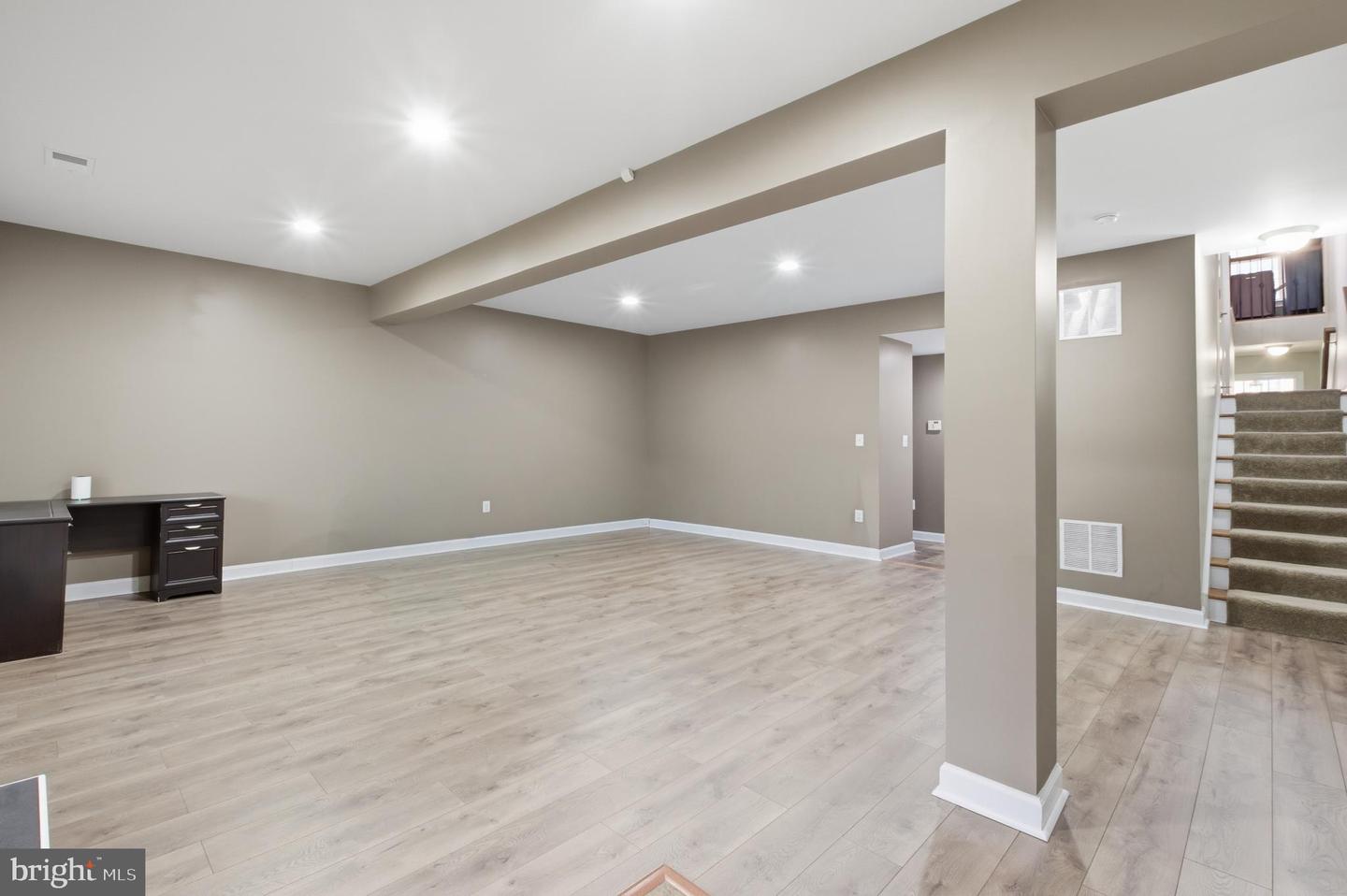 42634 OFFENHAM TER, CHANTILLY, Virginia 20152, 3 Bedrooms Bedrooms, ,3 BathroomsBathrooms,Residential,For sale,42634 OFFENHAM TER,VALO2116914 MLS # VALO2116914