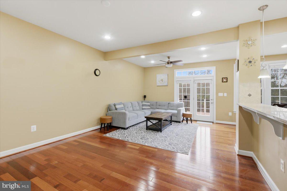 42634 OFFENHAM TER, CHANTILLY, Virginia 20152, 3 Bedrooms Bedrooms, ,3 BathroomsBathrooms,Residential,For sale,42634 OFFENHAM TER,VALO2116914 MLS # VALO2116914