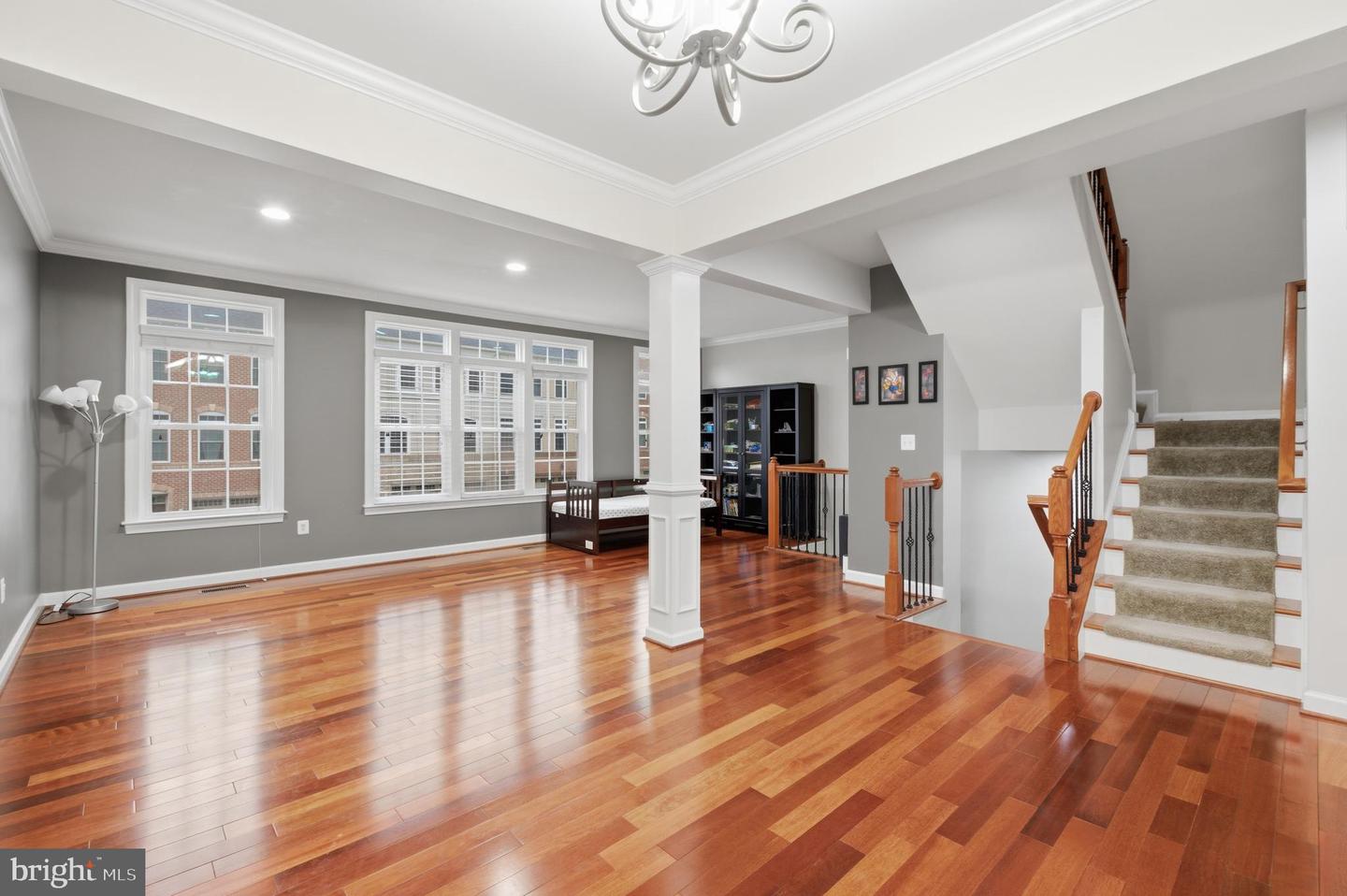 42634 OFFENHAM TER, CHANTILLY, Virginia 20152, 3 Bedrooms Bedrooms, ,3 BathroomsBathrooms,Residential,For sale,42634 OFFENHAM TER,VALO2116914 MLS # VALO2116914