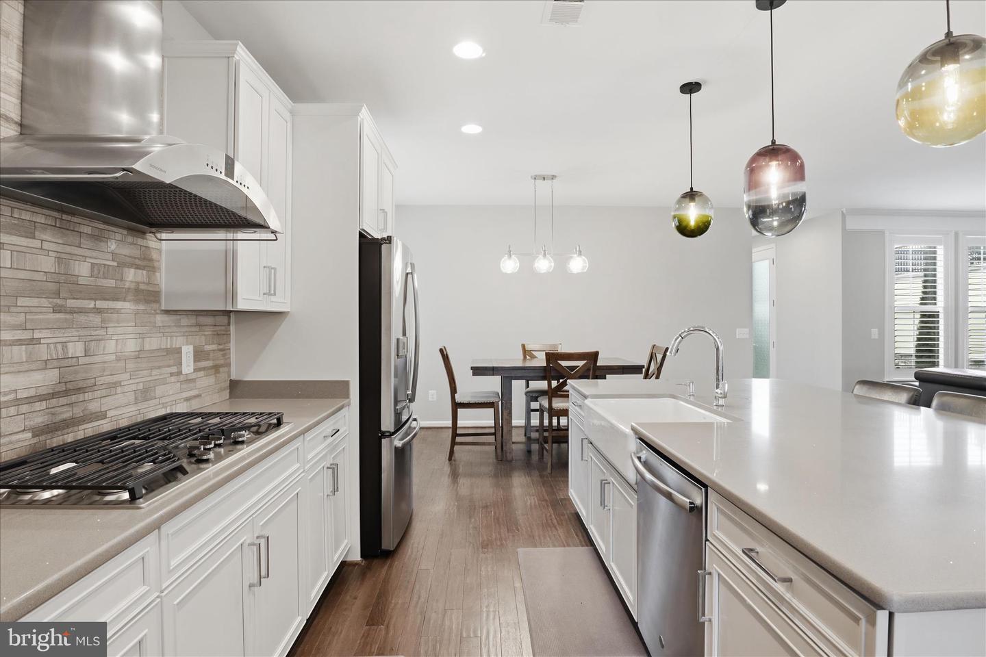 1018 LACONIAN ST SE, LEESBURG, Virginia 20175, 5 Bedrooms Bedrooms, 6 Rooms Rooms,4 BathroomsBathrooms,Residential,For sale,1018 LACONIAN ST SE,VALO2116920 MLS # VALO2116920