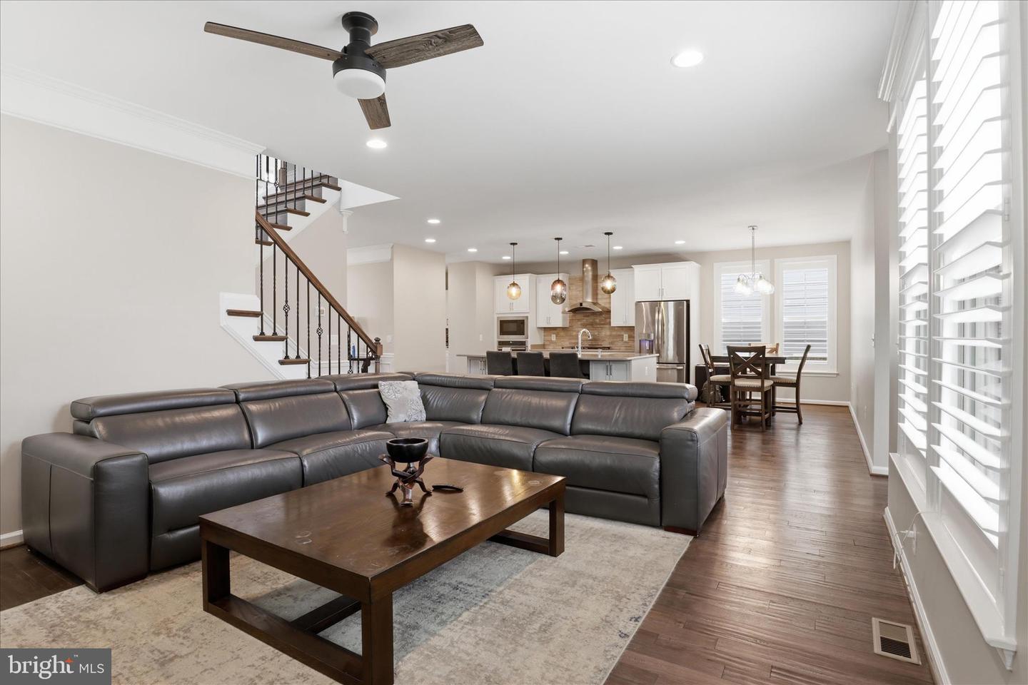 1018 LACONIAN ST SE, LEESBURG, Virginia 20175, 5 Bedrooms Bedrooms, 6 Rooms Rooms,4 BathroomsBathrooms,Residential,For sale,1018 LACONIAN ST SE,VALO2116920 MLS # VALO2116920