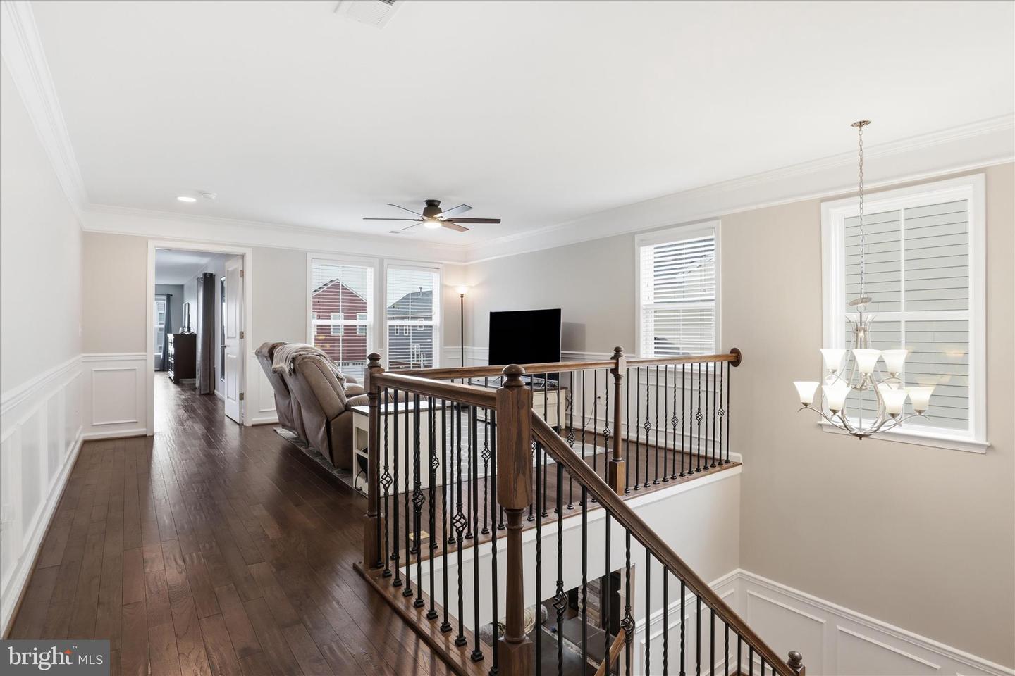 1018 LACONIAN ST SE, LEESBURG, Virginia 20175, 5 Bedrooms Bedrooms, 6 Rooms Rooms,4 BathroomsBathrooms,Residential,For sale,1018 LACONIAN ST SE,VALO2116920 MLS # VALO2116920