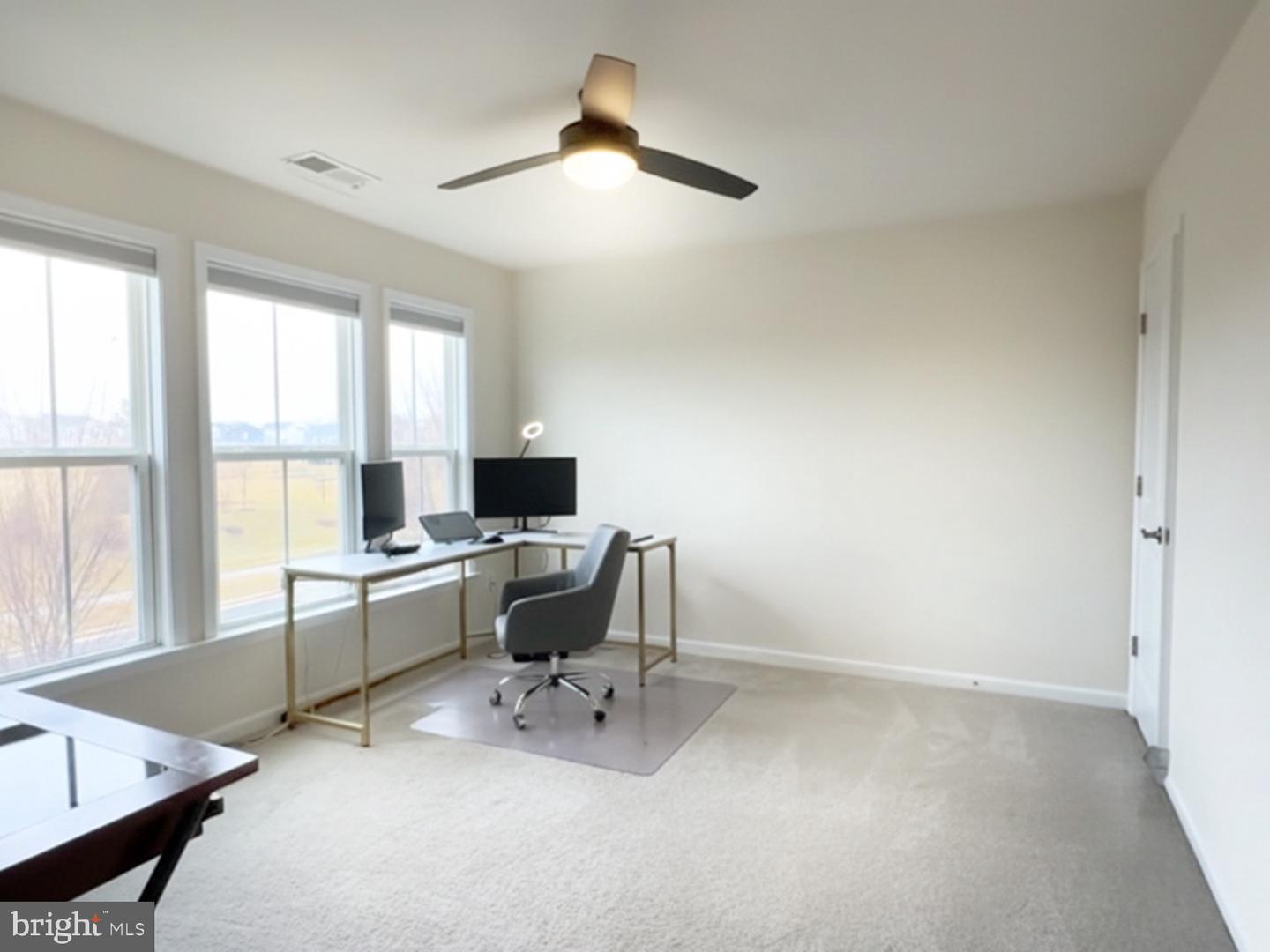 1018 LACONIAN ST SE, LEESBURG, Virginia 20175, 5 Bedrooms Bedrooms, 6 Rooms Rooms,4 BathroomsBathrooms,Residential,For sale,1018 LACONIAN ST SE,VALO2116920 MLS # VALO2116920