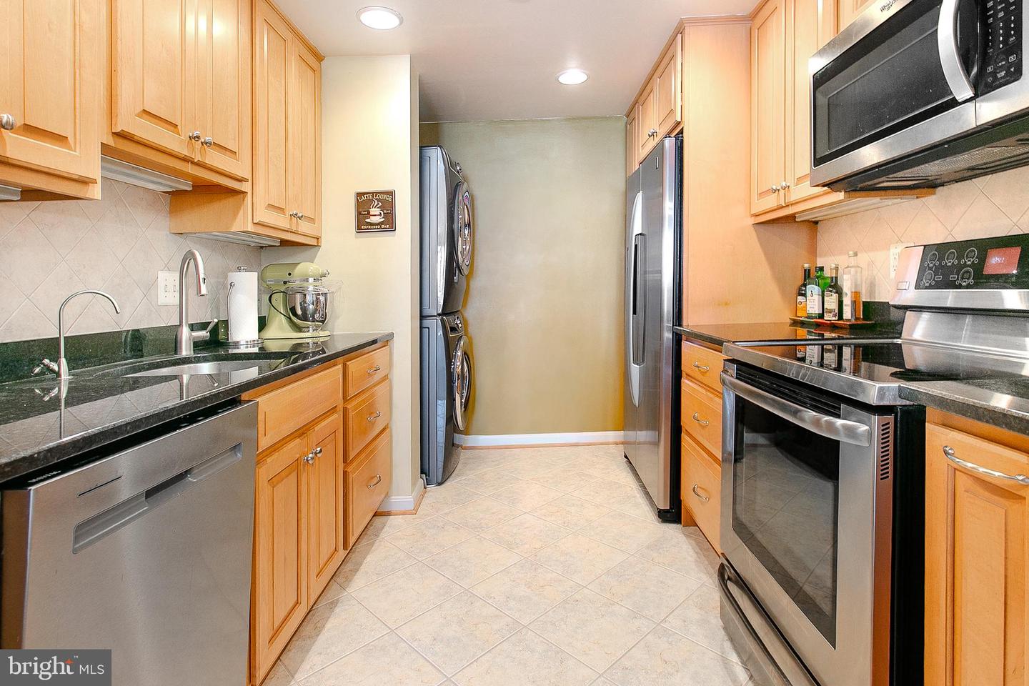 6300 STEVENSON AVE #1018, ALEXANDRIA, Virginia 22304, 2 Bedrooms Bedrooms, ,1 BathroomBathrooms,Residential,For sale,6300 STEVENSON AVE #1018,VAAX2054592 MLS # VAAX2054592