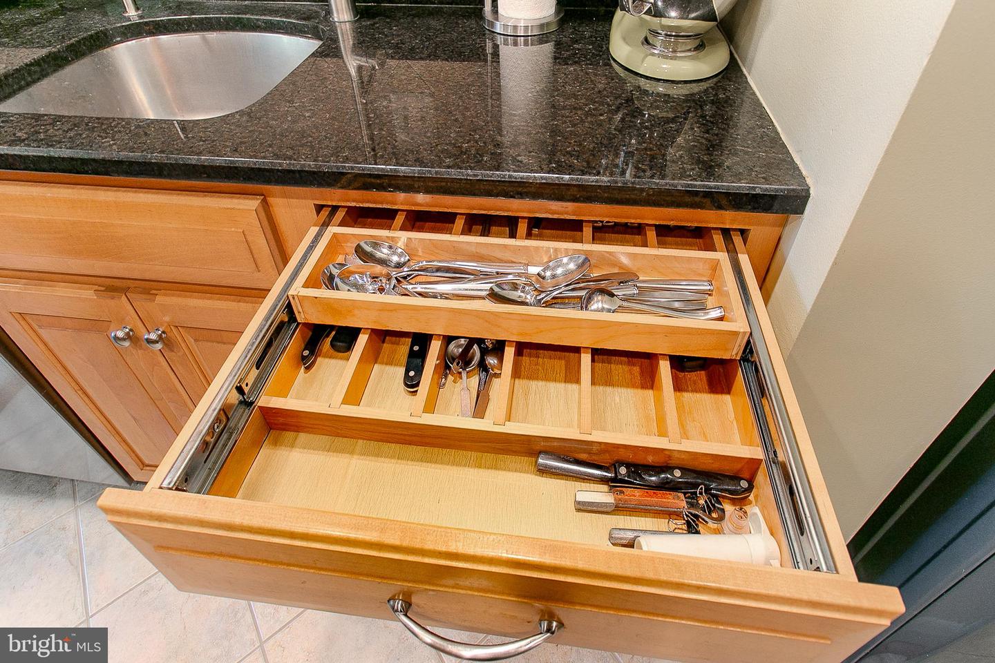 6300 STEVENSON AVE #1018, ALEXANDRIA, Virginia 22304, 2 Bedrooms Bedrooms, ,1 BathroomBathrooms,Residential,For sale,6300 STEVENSON AVE #1018,VAAX2054592 MLS # VAAX2054592