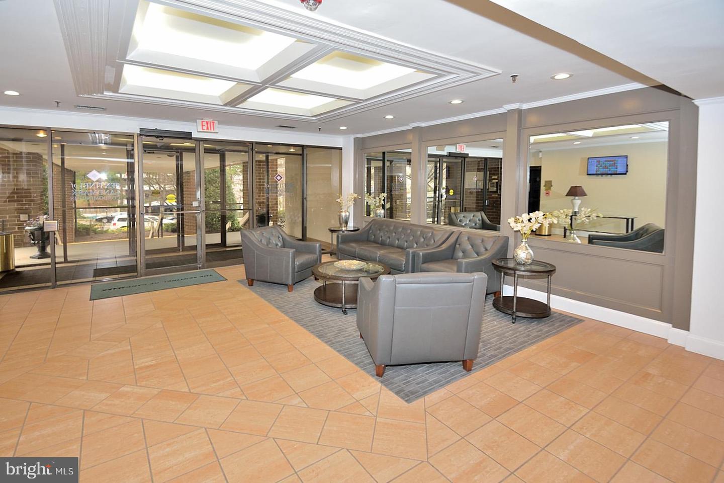 6300 STEVENSON AVE #1018, ALEXANDRIA, Virginia 22304, 2 Bedrooms Bedrooms, ,1 BathroomBathrooms,Residential,For sale,6300 STEVENSON AVE #1018,VAAX2054592 MLS # VAAX2054592