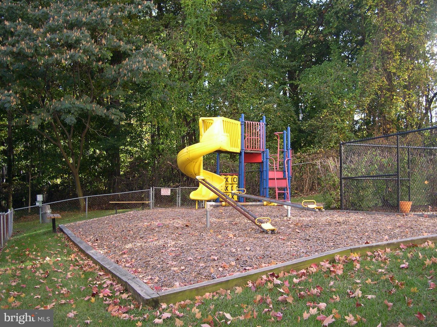 6300 STEVENSON AVE #1018, ALEXANDRIA, Virginia 22304, 2 Bedrooms Bedrooms, ,1 BathroomBathrooms,Residential,For sale,6300 STEVENSON AVE #1018,VAAX2054592 MLS # VAAX2054592