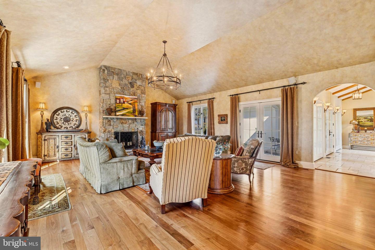 15815 SPYGLASS HILL LOOP, GAINESVILLE, Virginia 20155, 4 Bedrooms Bedrooms, ,3 BathroomsBathrooms,Residential,For sale,15815 SPYGLASS HILL LOOP,VAPW2113452 MLS # VAPW2113452