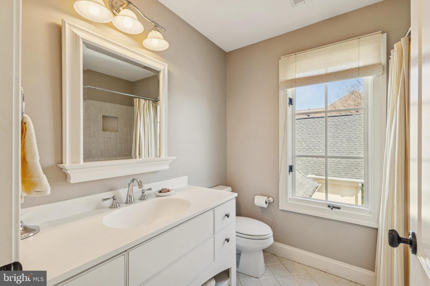 15815 SPYGLASS HILL LOOP, GAINESVILLE, Virginia 20155, 4 Bedrooms Bedrooms, ,3 BathroomsBathrooms,Residential,For sale,15815 SPYGLASS HILL LOOP,VAPW2113452 MLS # VAPW2113452