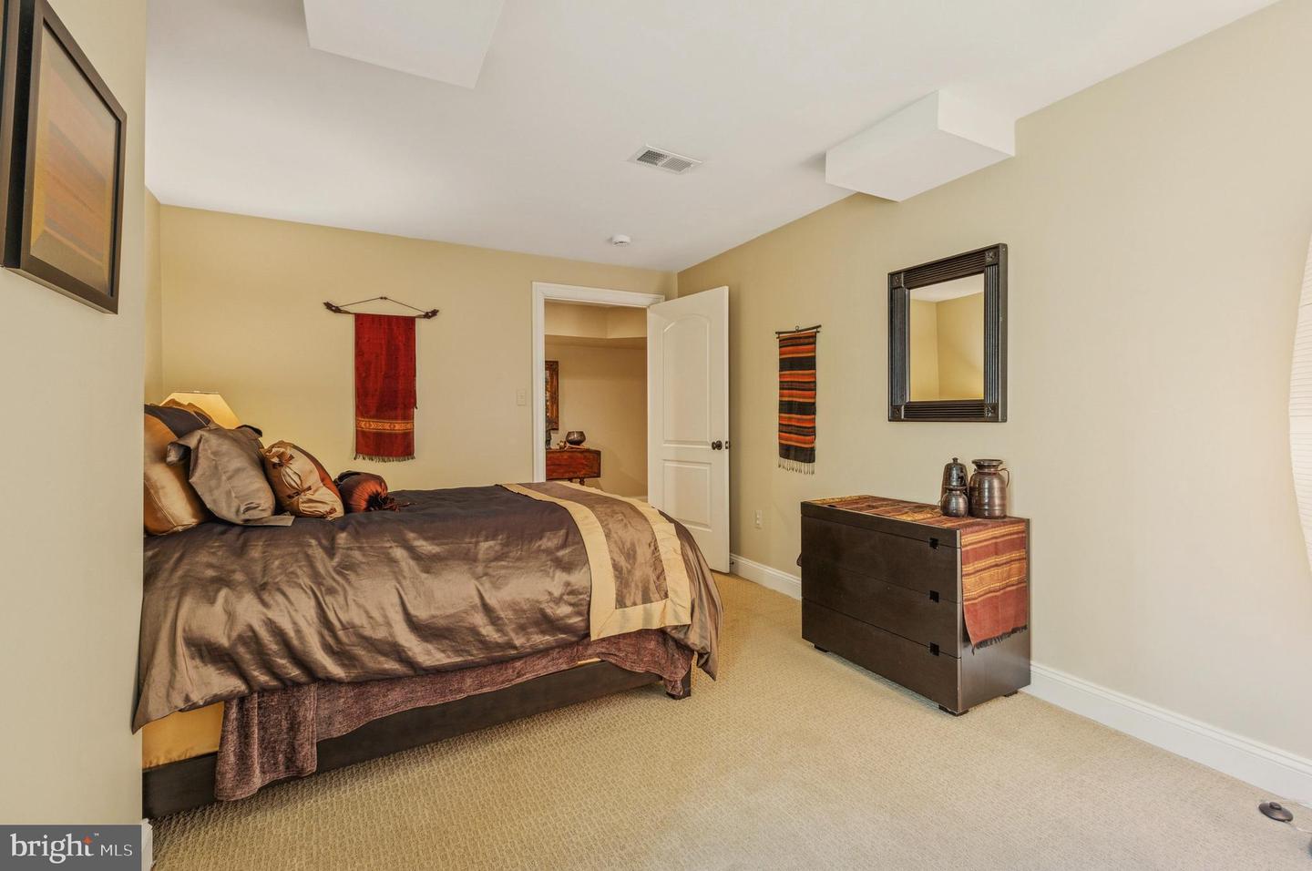 15815 SPYGLASS HILL LOOP, GAINESVILLE, Virginia 20155, 4 Bedrooms Bedrooms, ,3 BathroomsBathrooms,Residential,For sale,15815 SPYGLASS HILL LOOP,VAPW2113452 MLS # VAPW2113452