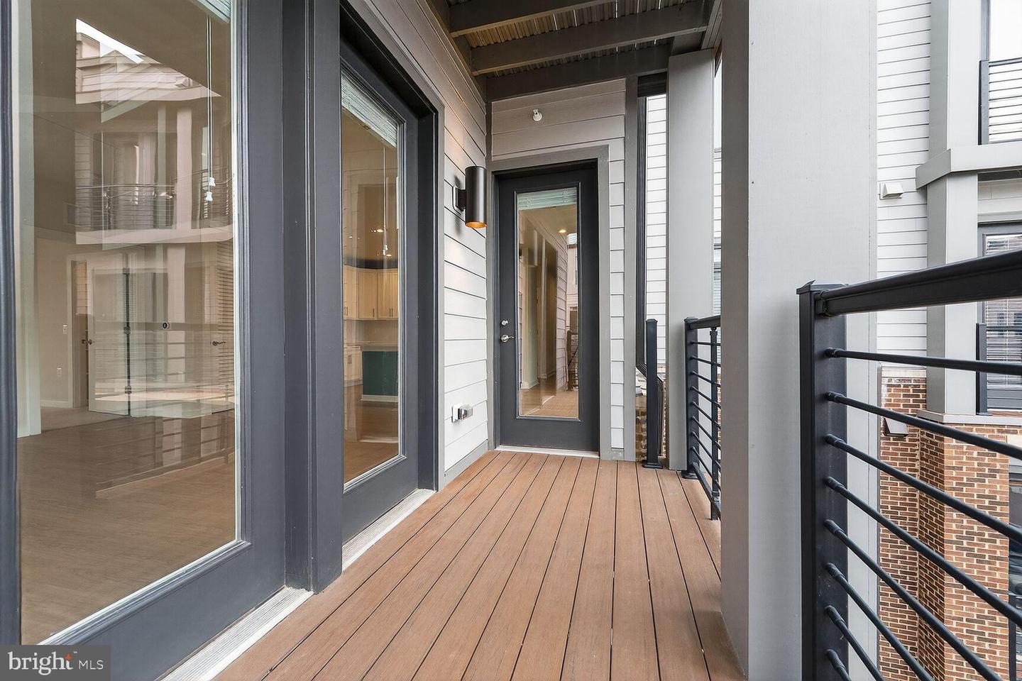 1669 BANDIT LOOP #301A, RESTON, Virginia 20190, 2 Bedrooms Bedrooms, 4 Rooms Rooms,2 BathroomsBathrooms,Residential,For sale,1669 BANDIT LOOP #301A,VAFX2293206 MLS # VAFX2293206