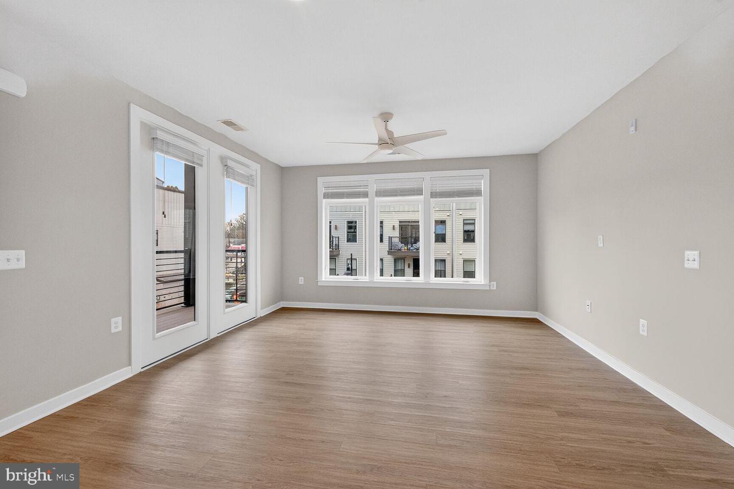 1669 BANDIT LOOP #301A, RESTON, Virginia 20190, 2 Bedrooms Bedrooms, 4 Rooms Rooms,2 BathroomsBathrooms,Residential,For sale,1669 BANDIT LOOP #301A,VAFX2293206 MLS # VAFX2293206