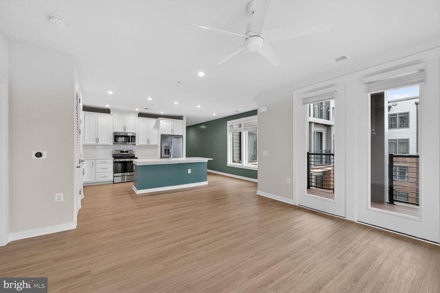 1669 BANDIT LOOP #301A, RESTON, Virginia 20190, 2 Bedrooms Bedrooms, 4 Rooms Rooms,2 BathroomsBathrooms,Residential,For sale,1669 BANDIT LOOP #301A,VAFX2293206 MLS # VAFX2293206