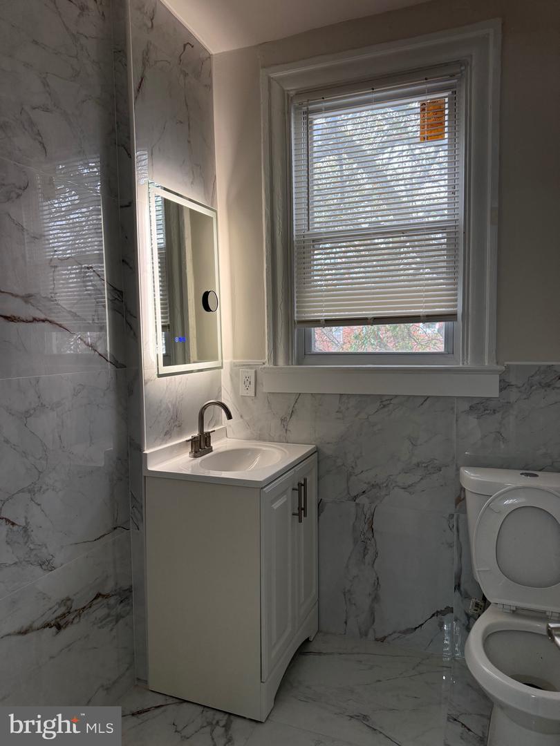 613 ROXBORO PL NW, WASHINGTON, District Of Columbia 20011, 4 Bedrooms Bedrooms, ,2 BathroomsBathrooms,Residential,For sale,613 ROXBORO PL NW,DCDC2248172 MLS # DCDC2248172