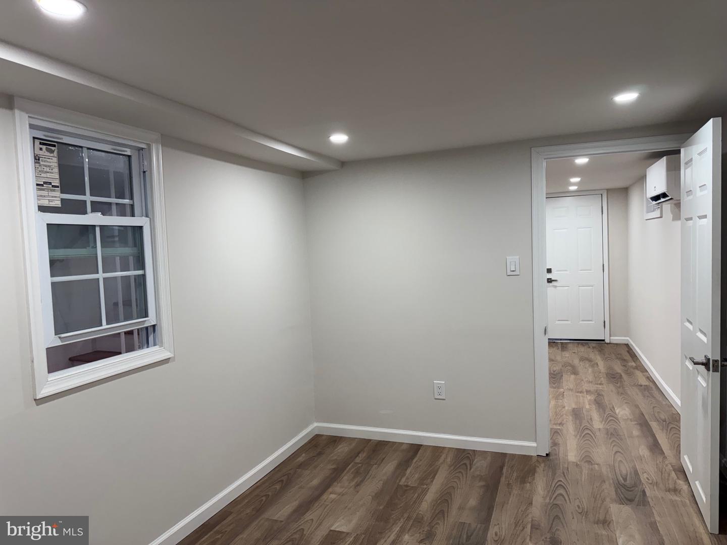 613 ROXBORO PL NW, WASHINGTON, District Of Columbia 20011, 4 Bedrooms Bedrooms, ,2 BathroomsBathrooms,Residential,For sale,613 ROXBORO PL NW,DCDC2248172 MLS # DCDC2248172