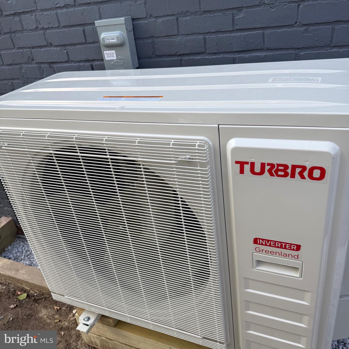 613 ROXBORO PL NW, WASHINGTON, District Of Columbia 20011, 4 Bedrooms Bedrooms, ,2 BathroomsBathrooms,Residential,For sale,613 ROXBORO PL NW,DCDC2248172 MLS # DCDC2248172