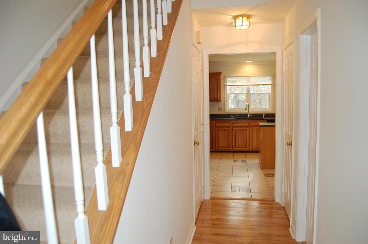 2413 BELLE HAVEN CT, ALEXANDRIA, Virginia 22306, 4 Bedrooms Bedrooms, 8 Rooms Rooms,3 BathroomsBathrooms,Residential,For sale,2413 BELLE HAVEN CT,VAFX2293240 MLS # VAFX2293240