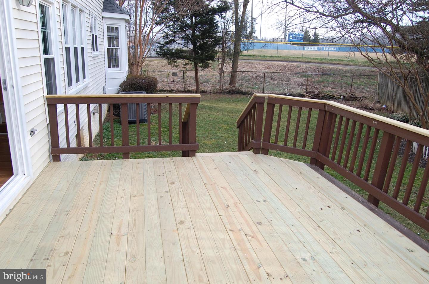 2413 BELLE HAVEN CT, ALEXANDRIA, Virginia 22306, 4 Bedrooms Bedrooms, 8 Rooms Rooms,3 BathroomsBathrooms,Residential,For sale,2413 BELLE HAVEN CT,VAFX2293240 MLS # VAFX2293240