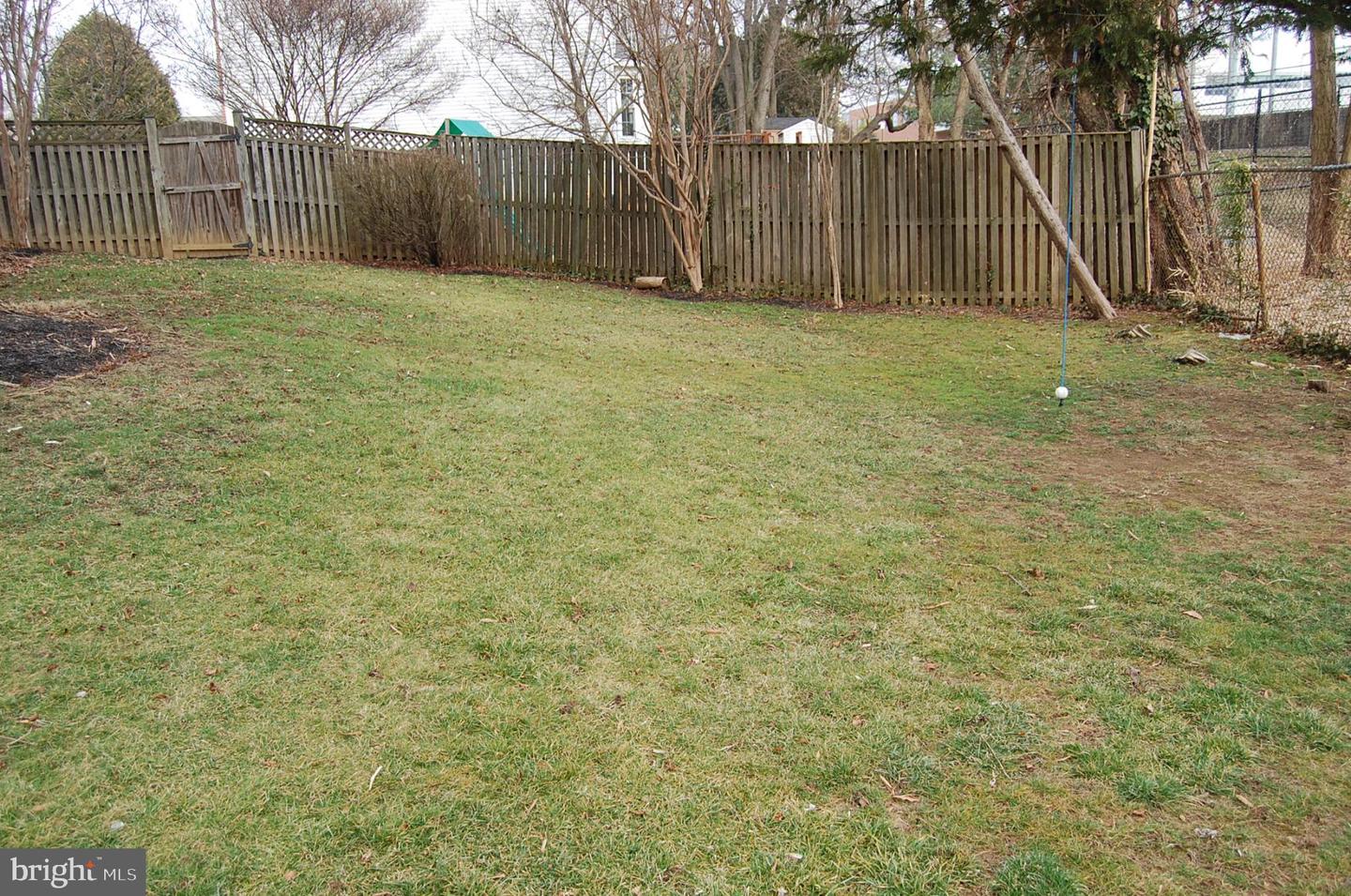 2413 BELLE HAVEN CT, ALEXANDRIA, Virginia 22306, 4 Bedrooms Bedrooms, 8 Rooms Rooms,3 BathroomsBathrooms,Residential,For sale,2413 BELLE HAVEN CT,VAFX2293240 MLS # VAFX2293240