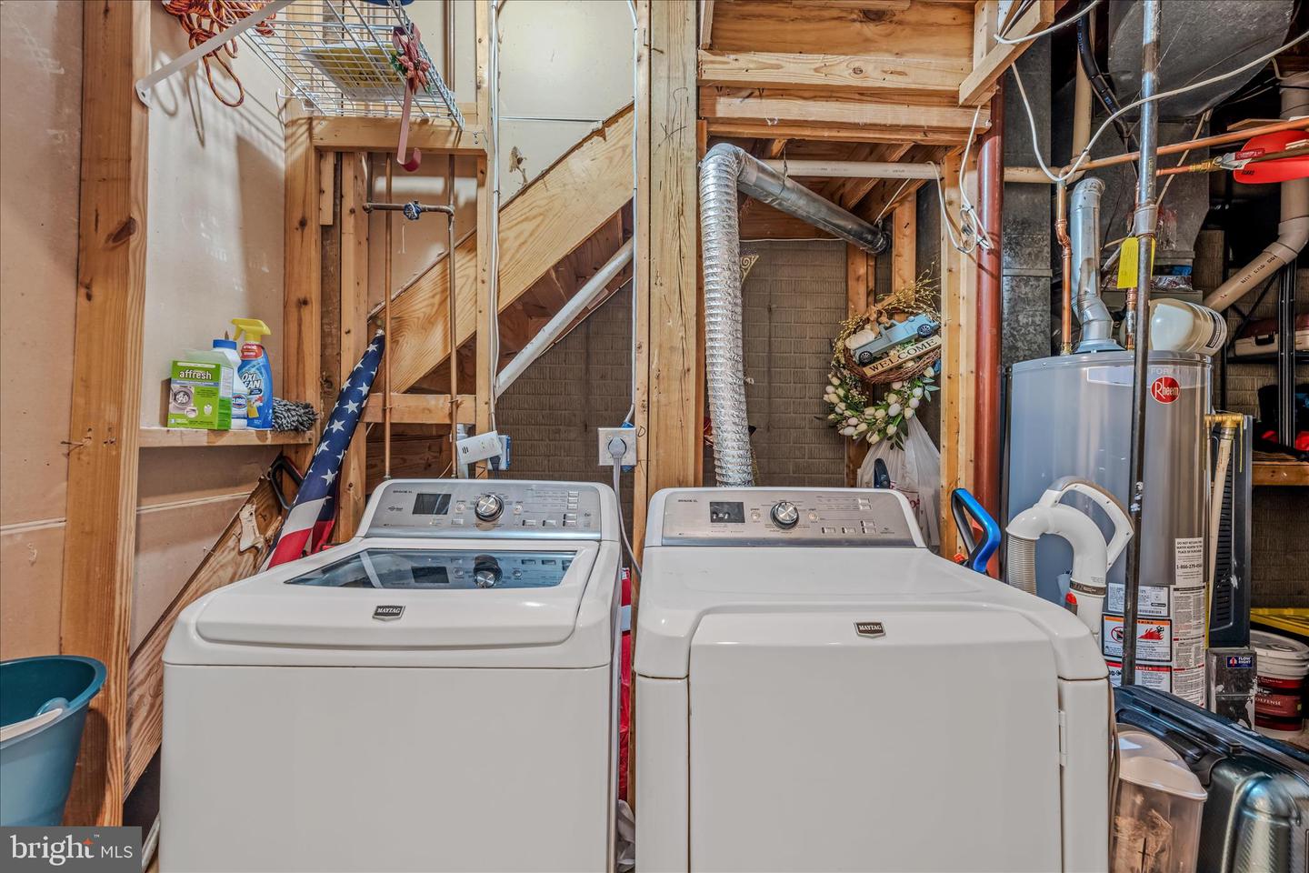 43147 GATWICK SQ, ASHBURN, Virginia 20147, 2 Bedrooms Bedrooms, ,3 BathroomsBathrooms,Residential,For sale,43147 GATWICK SQ,VALO2116952 MLS # VALO2116952