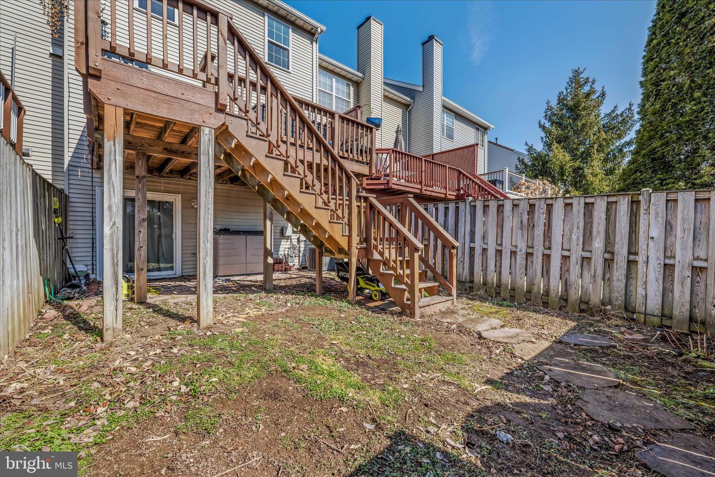 43147 GATWICK SQ, ASHBURN, Virginia 20147, 2 Bedrooms Bedrooms, ,3 BathroomsBathrooms,Residential,For sale,43147 GATWICK SQ,VALO2116952 MLS # VALO2116952