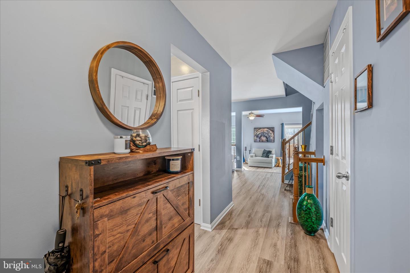 43147 GATWICK SQ, ASHBURN, Virginia 20147, 2 Bedrooms Bedrooms, ,3 BathroomsBathrooms,Residential,For sale,43147 GATWICK SQ,VALO2116952 MLS # VALO2116952