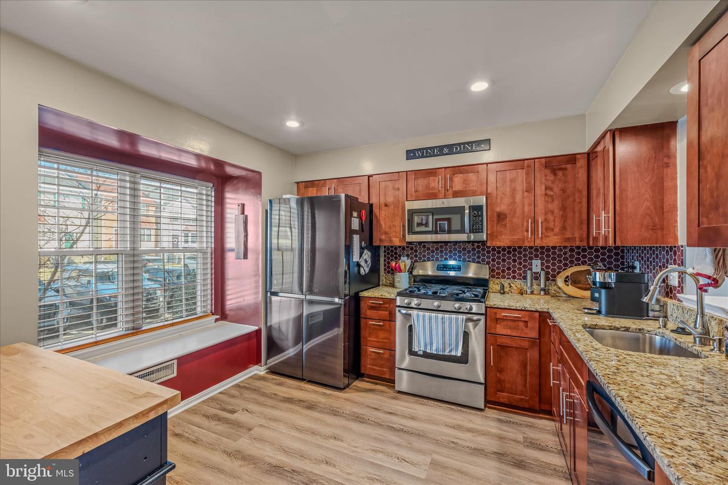 43147 GATWICK SQ, ASHBURN, Virginia 20147, 2 Bedrooms Bedrooms, ,3 BathroomsBathrooms,Residential,For sale,43147 GATWICK SQ,VALO2116952 MLS # VALO2116952