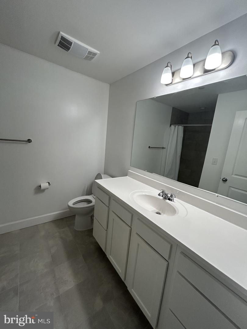 1314 CONSTITUTION AVE NE #1, WASHINGTON, District Of Columbia 20002, 3 Bedrooms Bedrooms, ,3 BathroomsBathrooms,Residential,For sale,1314 CONSTITUTION AVE NE #1,DCDC2248114 MLS # DCDC2248114