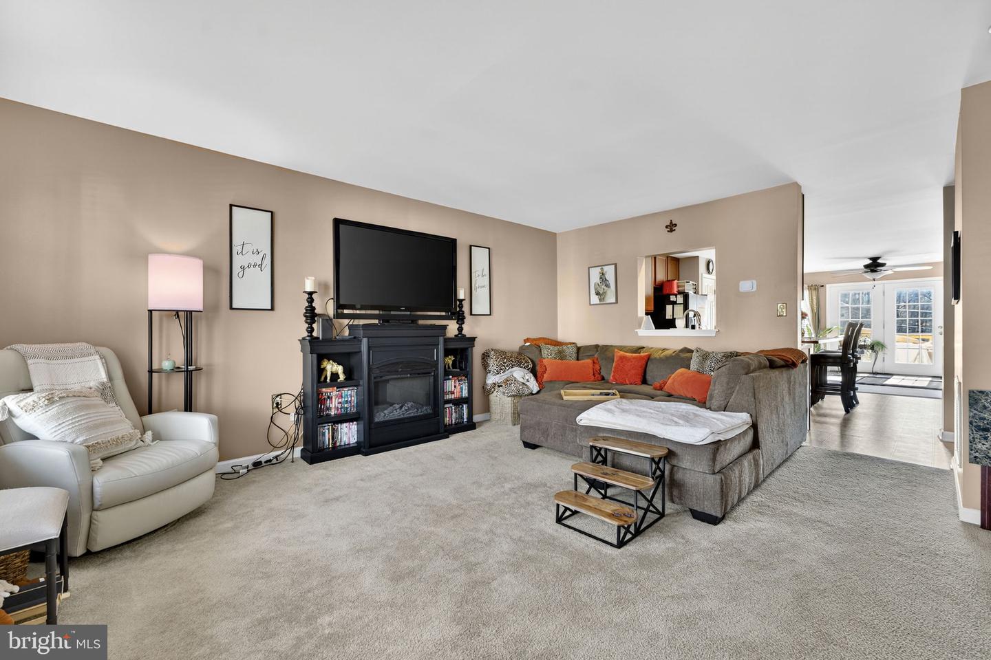 113 WORSHAM TER, WINCHESTER, Virginia 22602, 3 Bedrooms Bedrooms, ,2 BathroomsBathrooms,Residential,For sale,113 WORSHAM TER,VAFV2039830 MLS # VAFV2039830