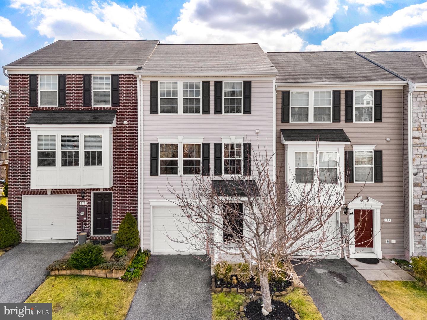 113 WORSHAM TER, WINCHESTER, Virginia 22602, 3 Bedrooms Bedrooms, ,2 BathroomsBathrooms,Residential,For sale,113 WORSHAM TER,VAFV2039830 MLS # VAFV2039830