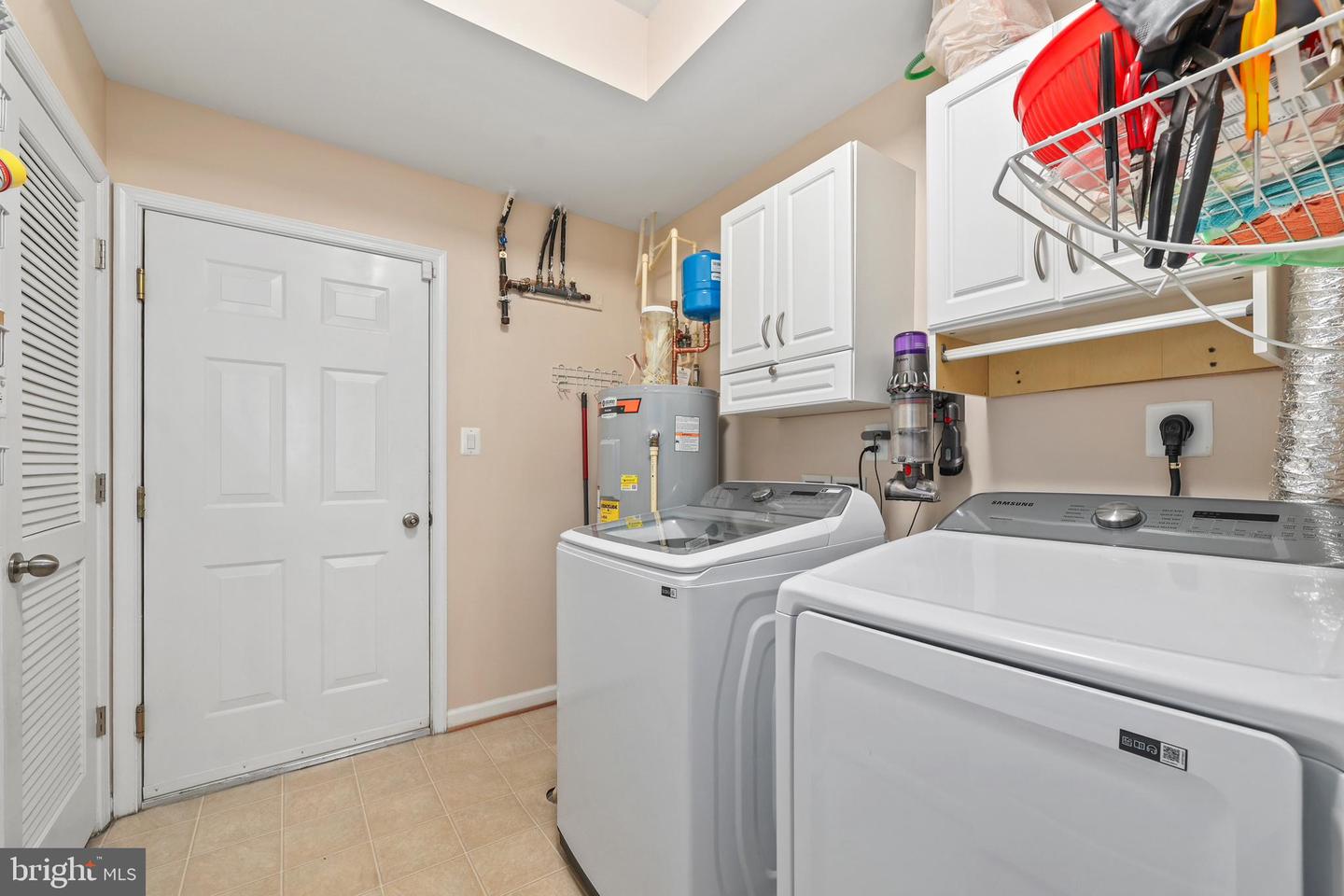 11206 WORTHAM CREST CIR, MANASSAS, Virginia 20109, 2 Bedrooms Bedrooms, ,2 BathroomsBathrooms,Residential,For sale,11206 WORTHAM CREST CIR,VAPW2113482 MLS # VAPW2113482