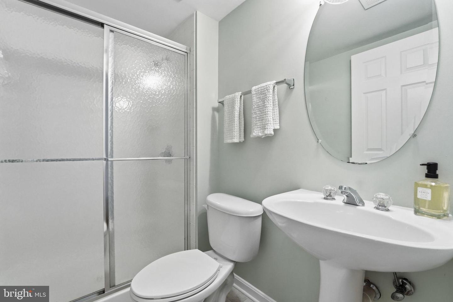 808 PERSIMMON PL, CULPEPER, Virginia 22701, 3 Bedrooms Bedrooms, 11 Rooms Rooms,3 BathroomsBathrooms,Residential,For sale,808 PERSIMMON PL,VACU2012790 MLS # VACU2012790