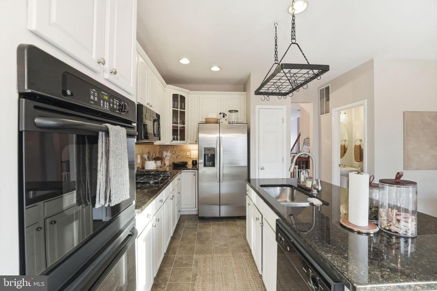 808 PERSIMMON PL, CULPEPER, Virginia 22701, 3 Bedrooms Bedrooms, 11 Rooms Rooms,3 BathroomsBathrooms,Residential,For sale,808 PERSIMMON PL,VACU2012790 MLS # VACU2012790