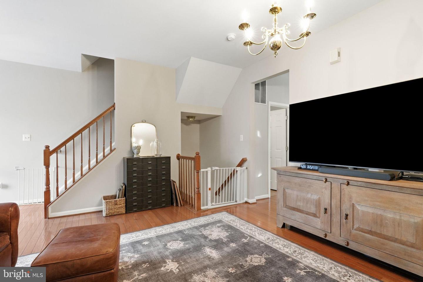 808 PERSIMMON PL, CULPEPER, Virginia 22701, 3 Bedrooms Bedrooms, 11 Rooms Rooms,3 BathroomsBathrooms,Residential,For sale,808 PERSIMMON PL,VACU2012790 MLS # VACU2012790