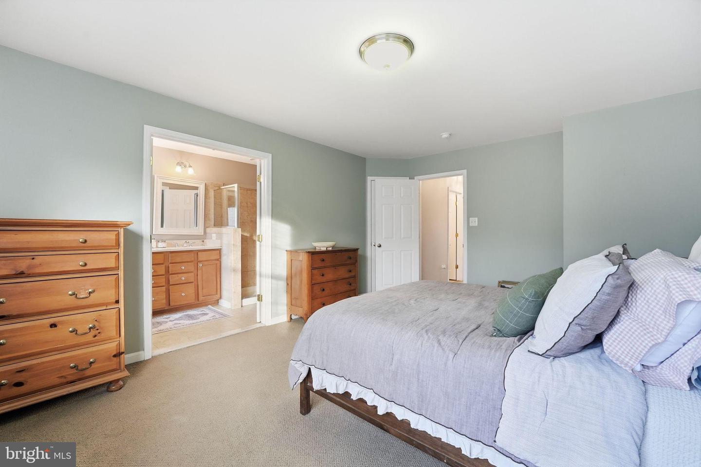 808 PERSIMMON PL, CULPEPER, Virginia 22701, 3 Bedrooms Bedrooms, 11 Rooms Rooms,3 BathroomsBathrooms,Residential,For sale,808 PERSIMMON PL,VACU2012790 MLS # VACU2012790