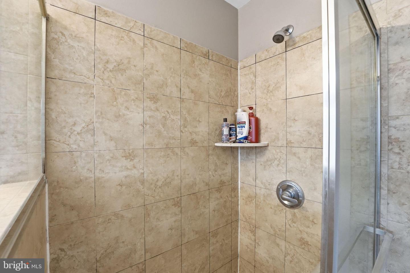 808 PERSIMMON PL, CULPEPER, Virginia 22701, 3 Bedrooms Bedrooms, 11 Rooms Rooms,3 BathroomsBathrooms,Residential,For sale,808 PERSIMMON PL,VACU2012790 MLS # VACU2012790