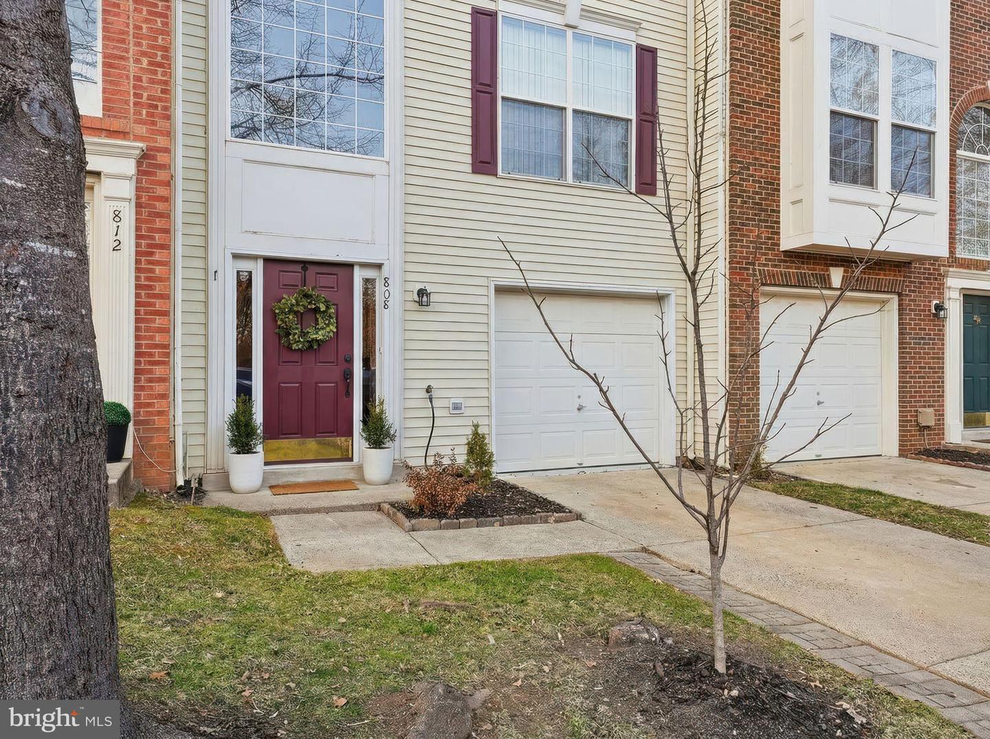 808 PERSIMMON PL, CULPEPER, Virginia 22701, 3 Bedrooms Bedrooms, 11 Rooms Rooms,3 BathroomsBathrooms,Residential,For sale,808 PERSIMMON PL,VACU2012790 MLS # VACU2012790