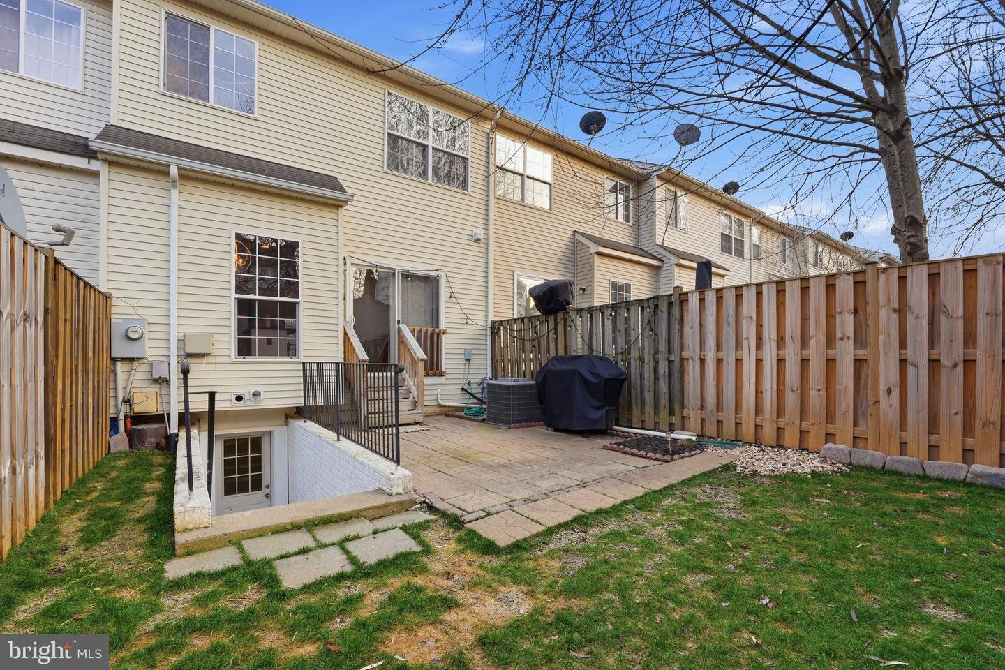 808 PERSIMMON PL, CULPEPER, Virginia 22701, 3 Bedrooms Bedrooms, 11 Rooms Rooms,3 BathroomsBathrooms,Residential,For sale,808 PERSIMMON PL,VACU2012790 MLS # VACU2012790