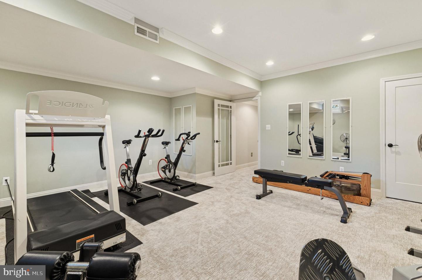 8346 ROXBOROUGH LOOP, GAINESVILLE, Virginia 20155, 4 Bedrooms Bedrooms, ,4 BathroomsBathrooms,Residential,For sale,8346 ROXBOROUGH LOOP,VAPW2113494 MLS # VAPW2113494