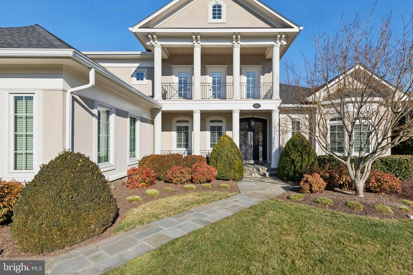 8346 ROXBOROUGH LOOP, GAINESVILLE, Virginia 20155, 4 Bedrooms Bedrooms, ,4 BathroomsBathrooms,Residential,For sale,8346 ROXBOROUGH LOOP,VAPW2113494 MLS # VAPW2113494