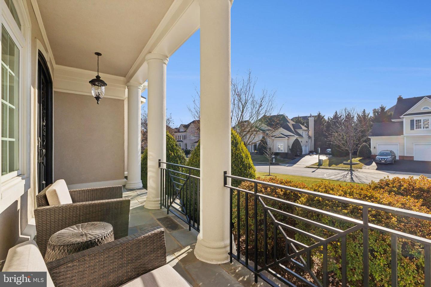 8346 ROXBOROUGH LOOP, GAINESVILLE, Virginia 20155, 4 Bedrooms Bedrooms, ,4 BathroomsBathrooms,Residential,For sale,8346 ROXBOROUGH LOOP,VAPW2113494 MLS # VAPW2113494