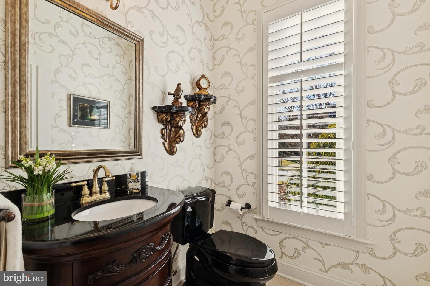 8346 ROXBOROUGH LOOP, GAINESVILLE, Virginia 20155, 4 Bedrooms Bedrooms, ,4 BathroomsBathrooms,Residential,For sale,8346 ROXBOROUGH LOOP,VAPW2113494 MLS # VAPW2113494