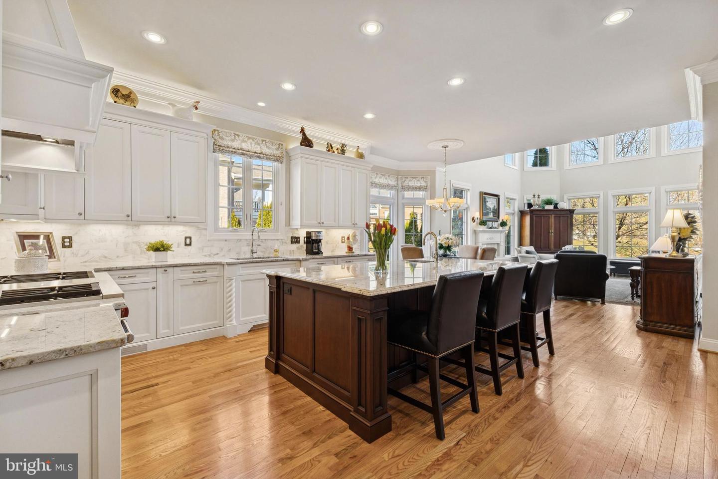 8346 ROXBOROUGH LOOP, GAINESVILLE, Virginia 20155, 4 Bedrooms Bedrooms, ,4 BathroomsBathrooms,Residential,For sale,8346 ROXBOROUGH LOOP,VAPW2113494 MLS # VAPW2113494