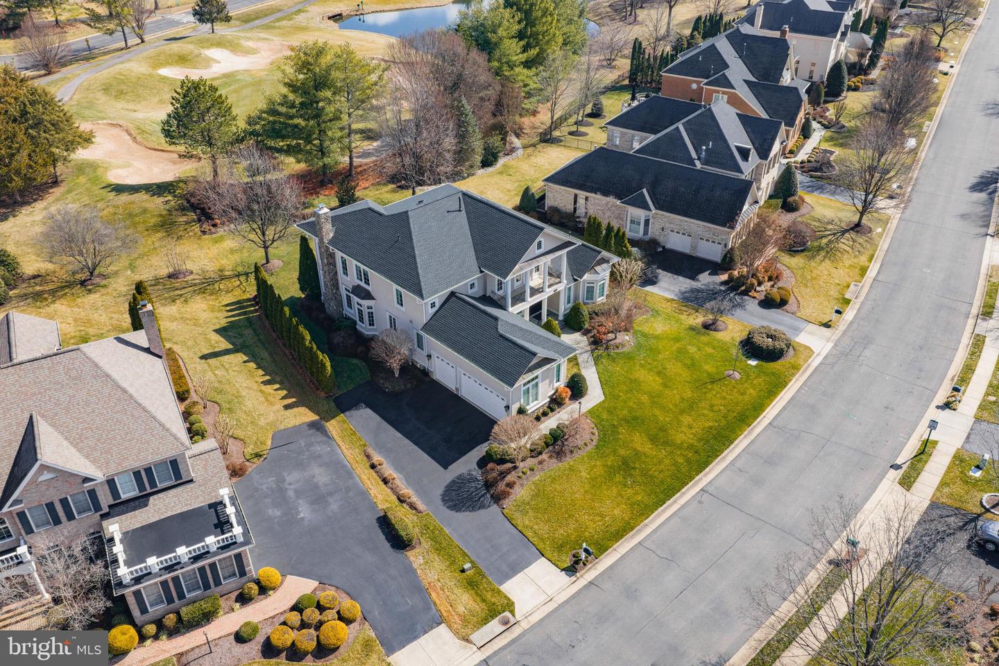 8346 ROXBOROUGH LOOP, GAINESVILLE, Virginia 20155, 4 Bedrooms Bedrooms, ,4 BathroomsBathrooms,Residential,For sale,8346 ROXBOROUGH LOOP,VAPW2113494 MLS # VAPW2113494