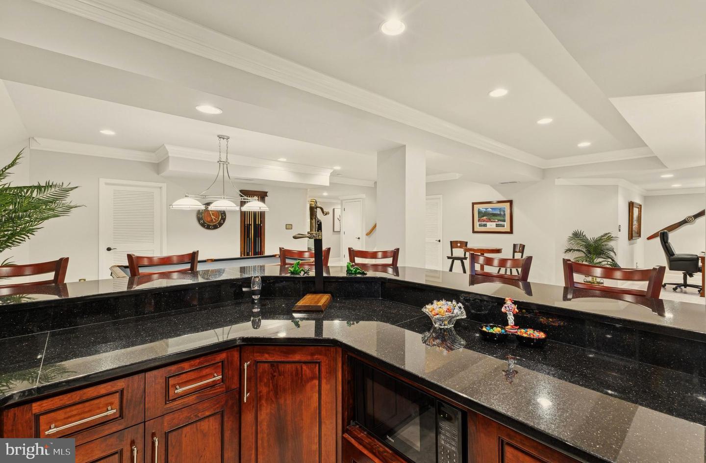 8346 ROXBOROUGH LOOP, GAINESVILLE, Virginia 20155, 4 Bedrooms Bedrooms, ,4 BathroomsBathrooms,Residential,For sale,8346 ROXBOROUGH LOOP,VAPW2113494 MLS # VAPW2113494