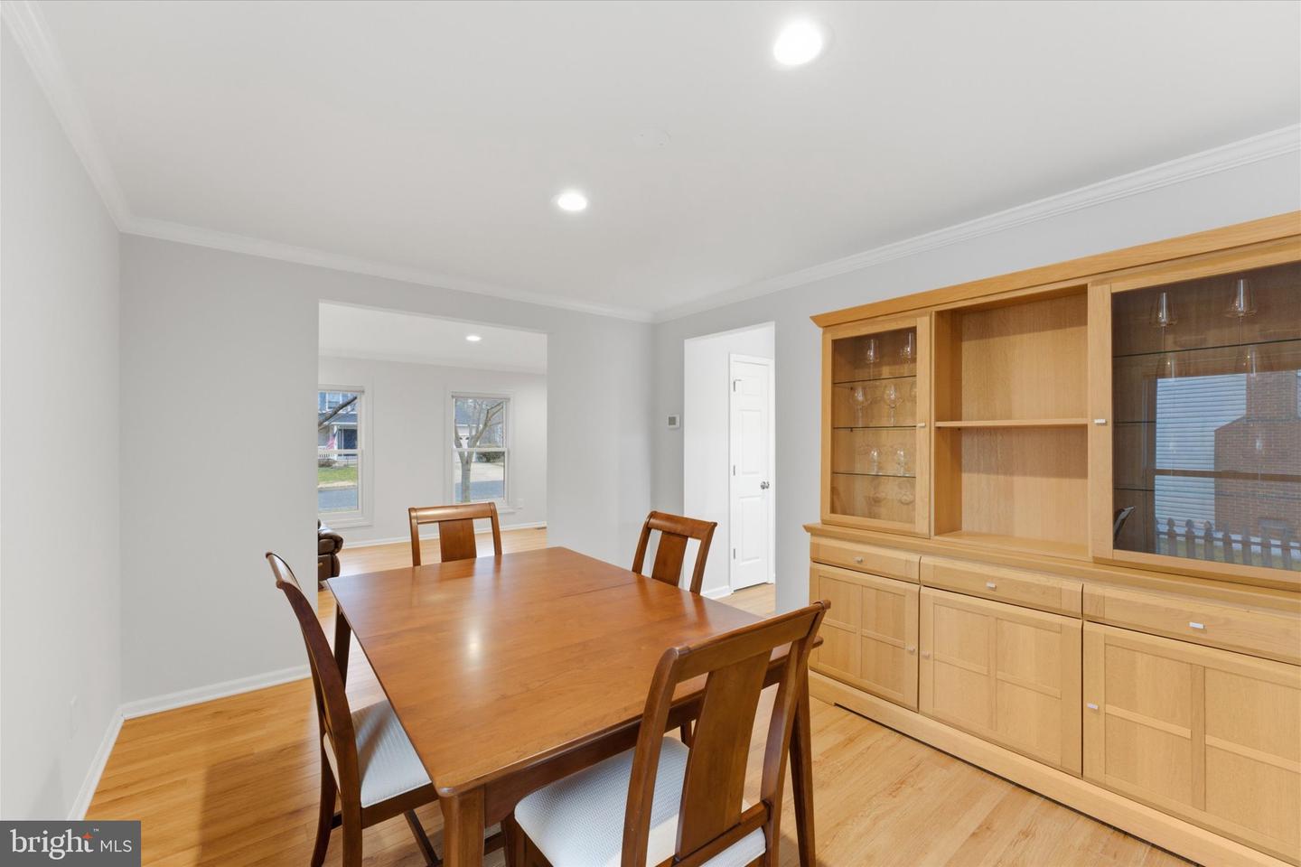 122 BRIARWOOD CT, STERLING, Virginia 20164, 4 Bedrooms Bedrooms, ,2 BathroomsBathrooms,Residential,For sale,122 BRIARWOOD CT,VALO2116998 MLS # VALO2116998