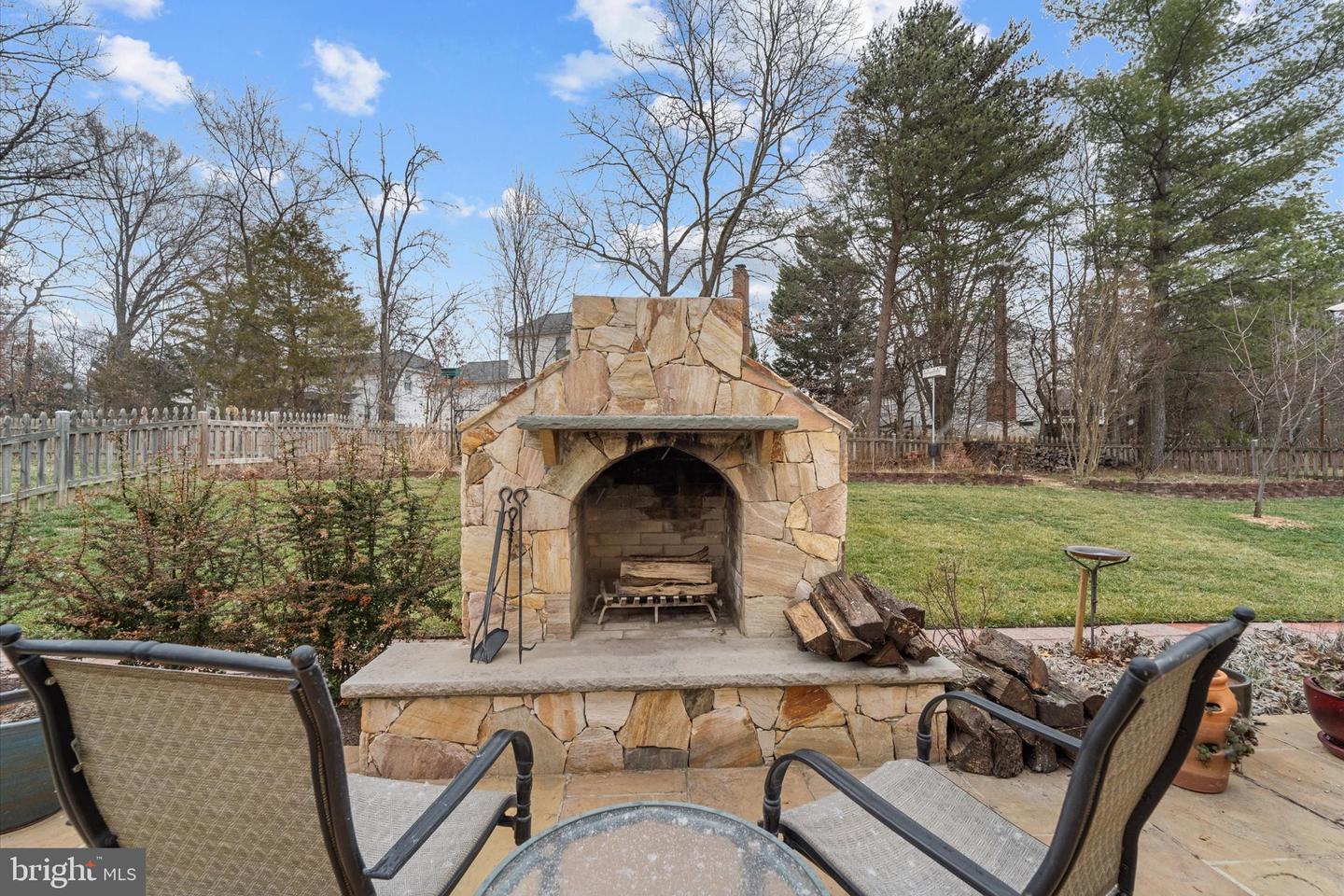 122 BRIARWOOD CT, STERLING, Virginia 20164, 4 Bedrooms Bedrooms, ,2 BathroomsBathrooms,Residential,For sale,122 BRIARWOOD CT,VALO2116998 MLS # VALO2116998