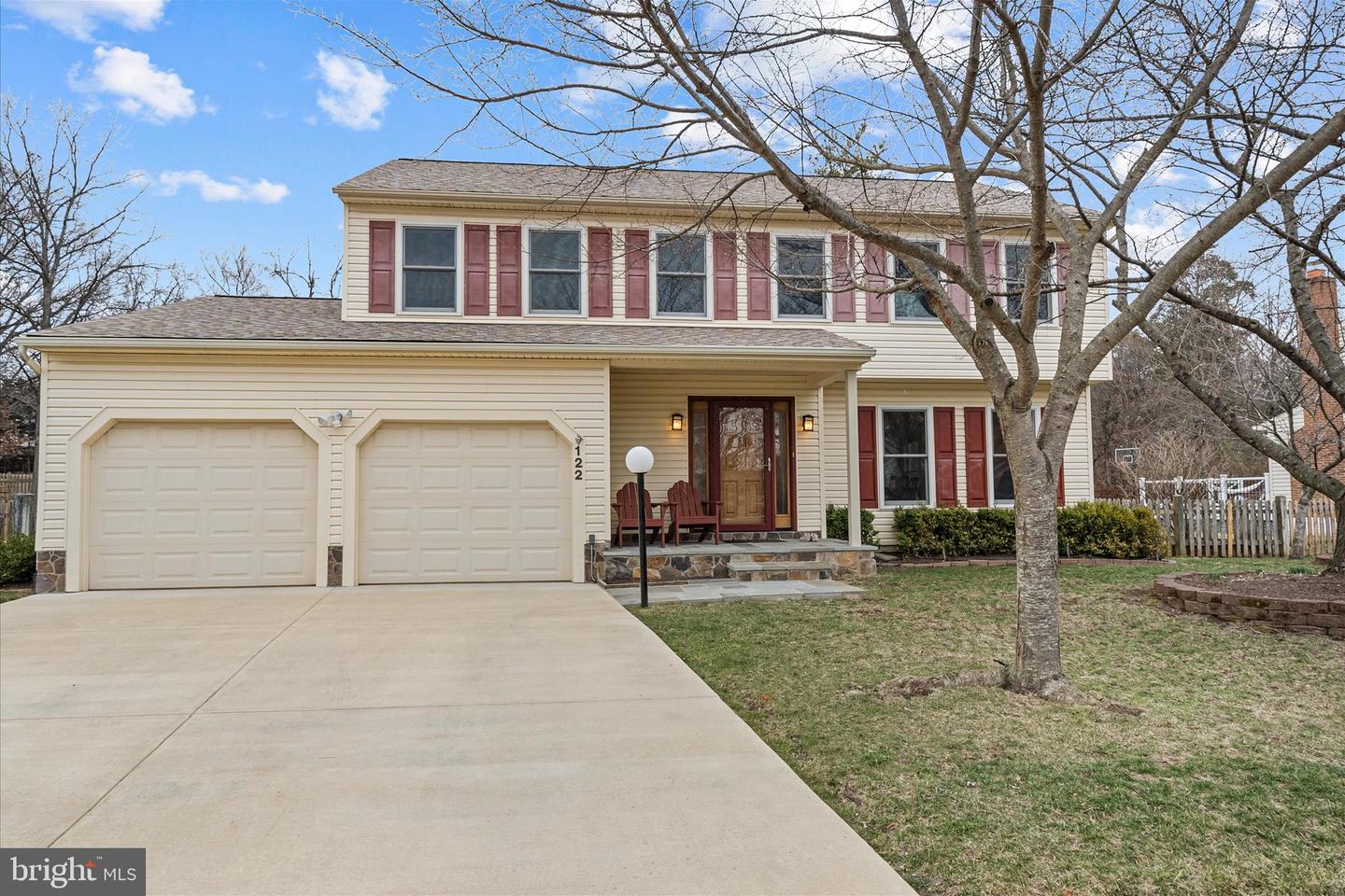 122 BRIARWOOD CT, STERLING, Virginia 20164, 4 Bedrooms Bedrooms, ,2 BathroomsBathrooms,Residential,For sale,122 BRIARWOOD CT,VALO2116998 MLS # VALO2116998