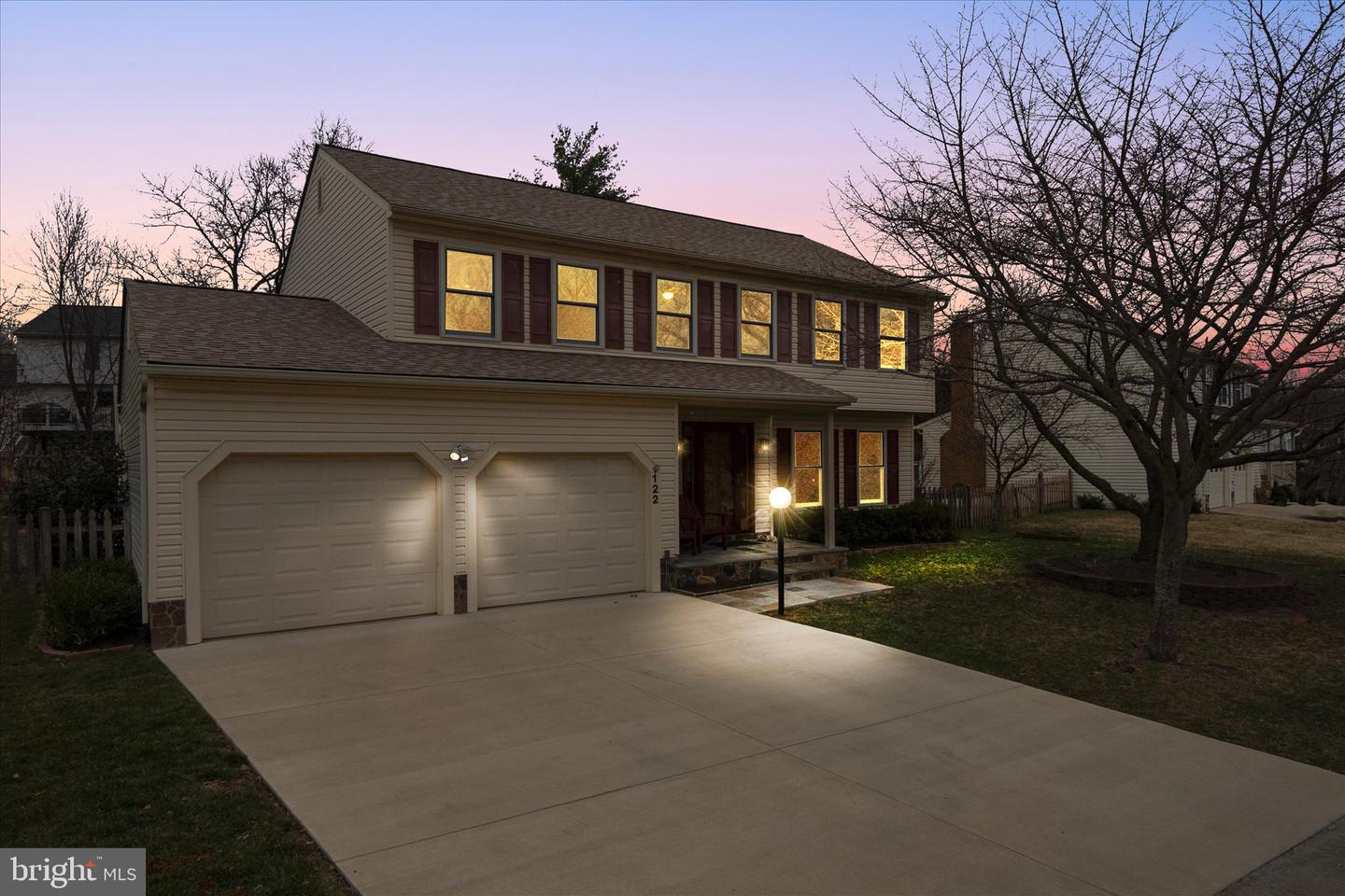 122 BRIARWOOD CT, STERLING, Virginia 20164, 4 Bedrooms Bedrooms, ,2 BathroomsBathrooms,Residential,For sale,122 BRIARWOOD CT,VALO2116998 MLS # VALO2116998